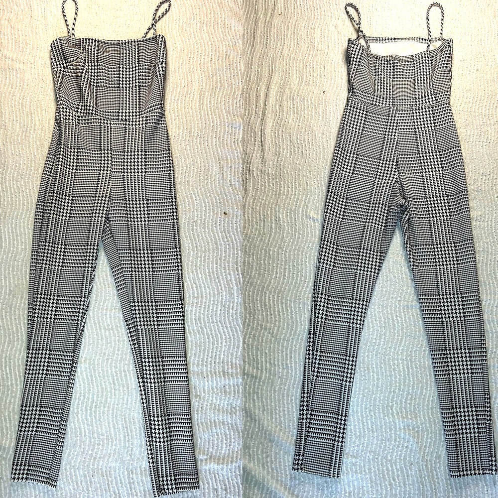 Fashion Nova Jumpsuit Black White Plaid Patterned Size Small Checkered